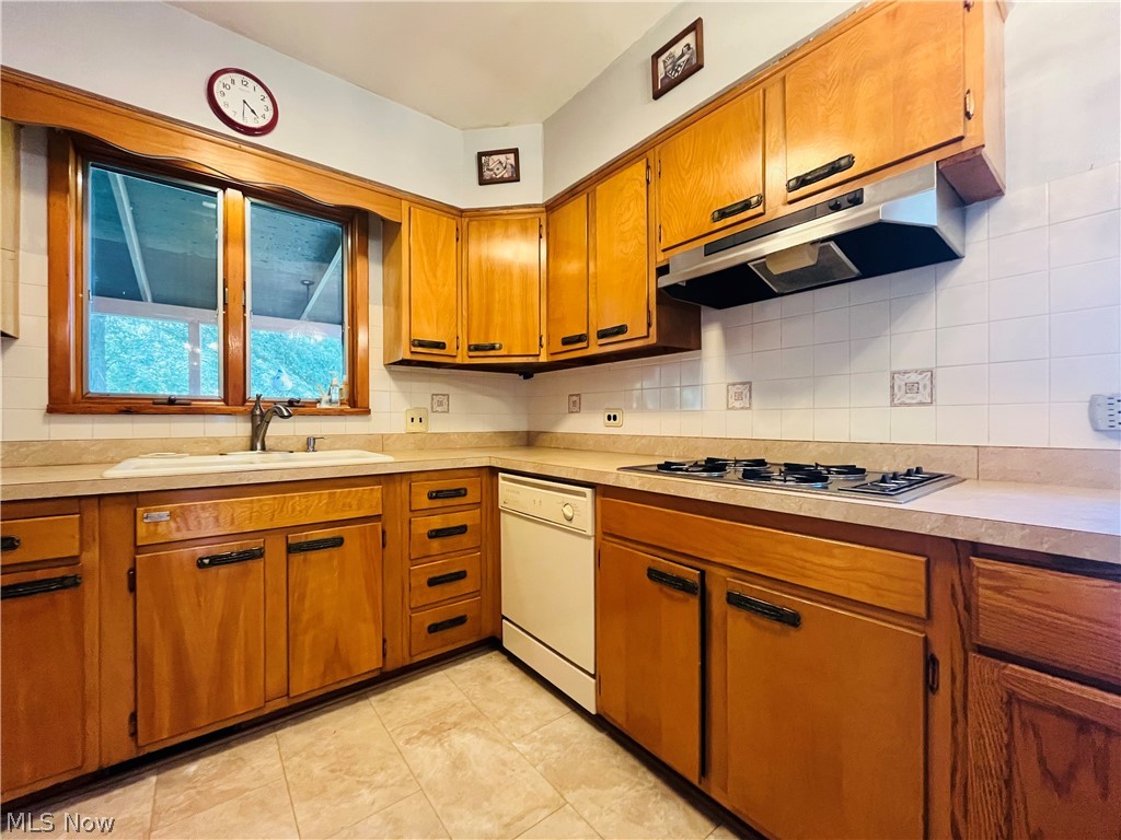 2317 W 11th Street Ashtabula OH 44004