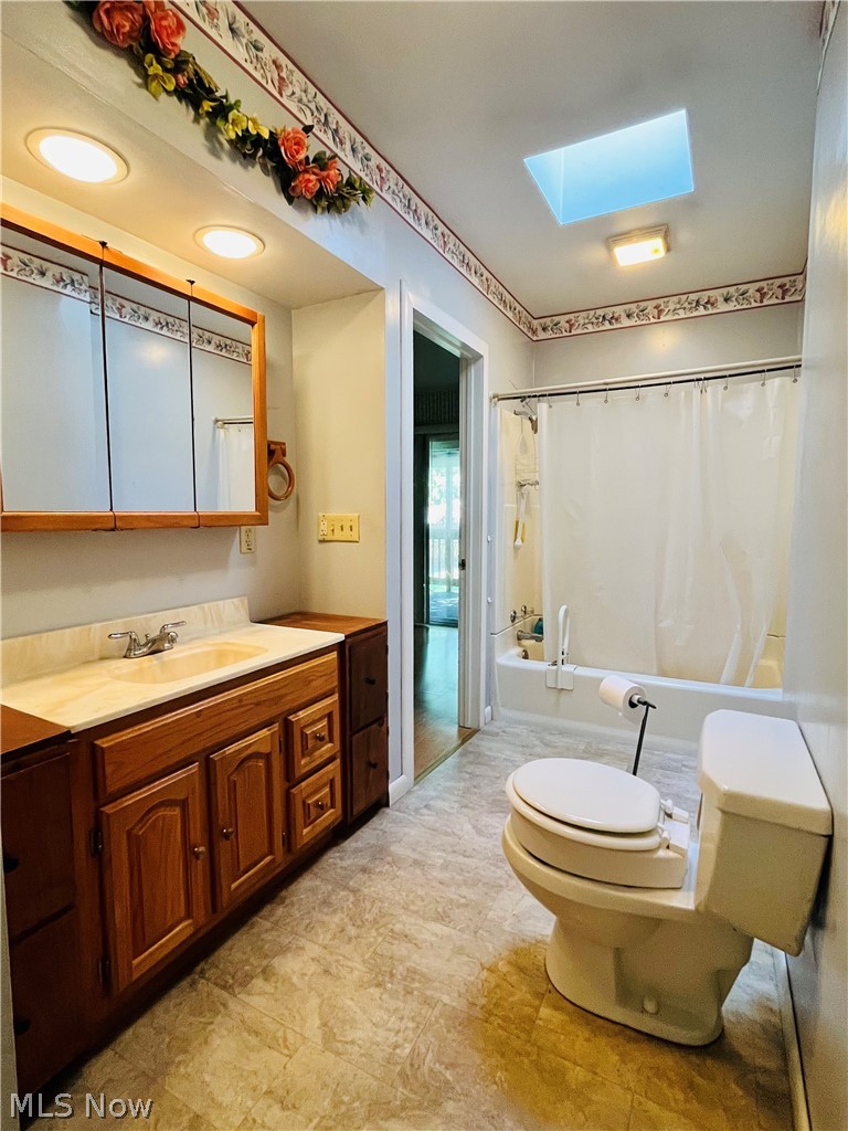 2317 W 11th Street Ashtabula OH 44004