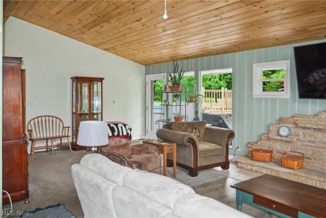 1532 St Route 60 Ashland OH 44805