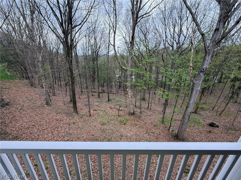 440 Hillcrest Drive NE New Philadelphia OH 44663