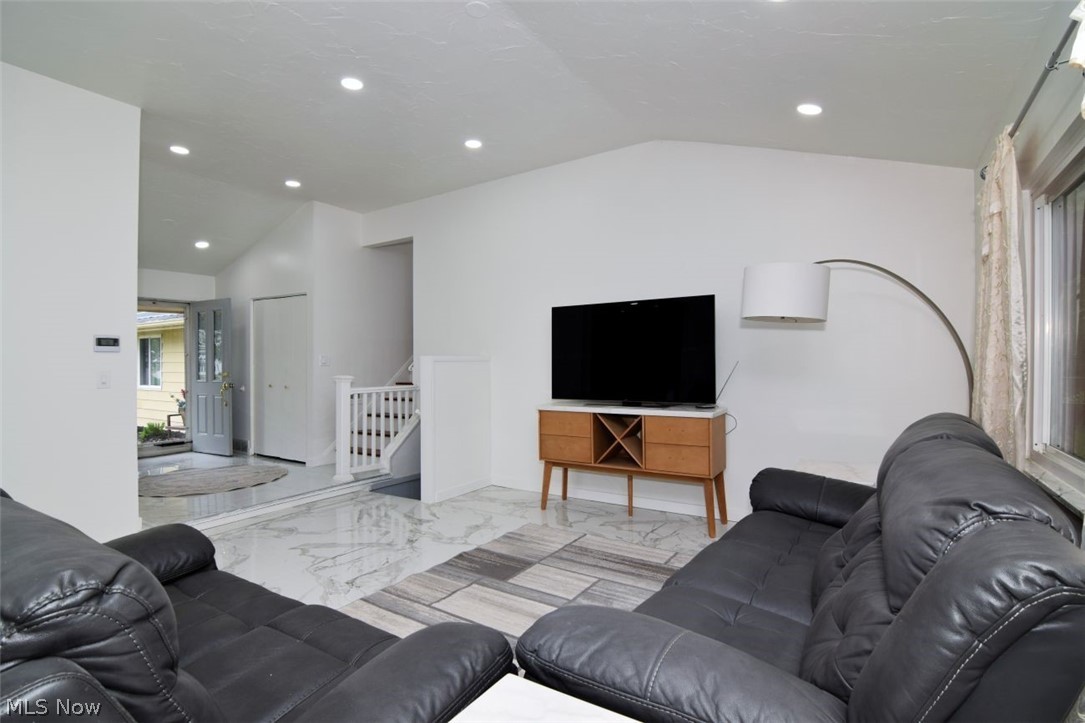 26673 Sudbury Drive North Olmsted OH 44070