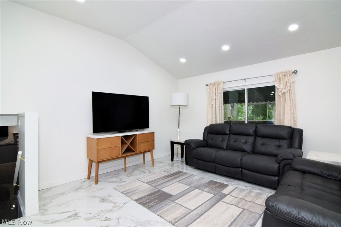26673 Sudbury Drive North Olmsted OH 44070
