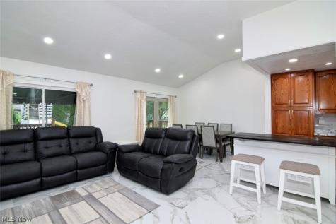 26673 Sudbury Drive North Olmsted OH 44070