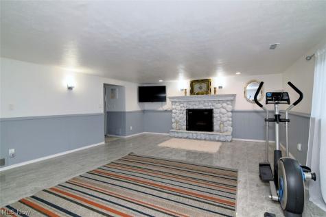 26673 Sudbury Drive North Olmsted OH 44070