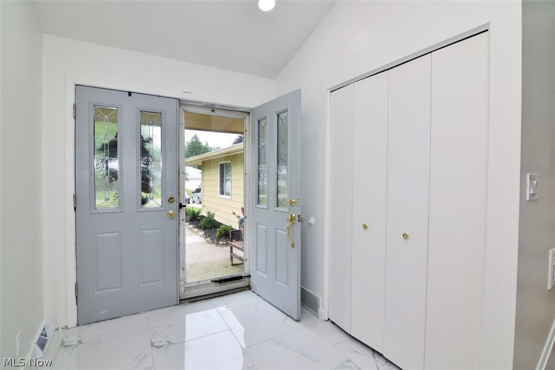 26673 Sudbury Drive North Olmsted OH 44070