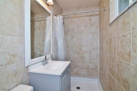 26673 Sudbury Drive North Olmsted OH 44070