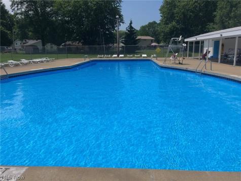 26673 Sudbury Drive North Olmsted OH 44070