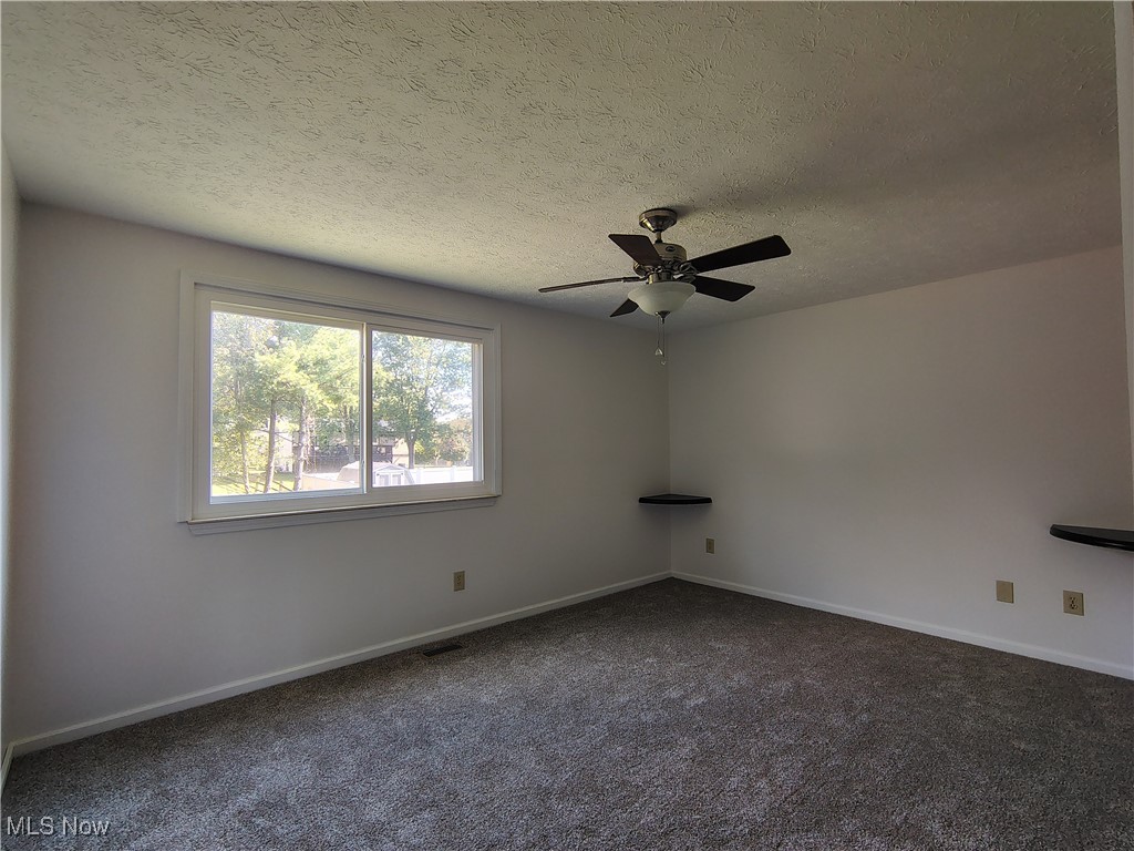 1027 E Smith Road Medina OH 44256