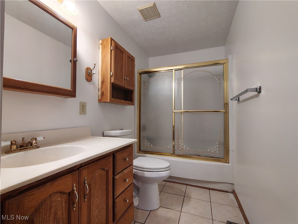 1027 E Smith Road Medina OH 44256