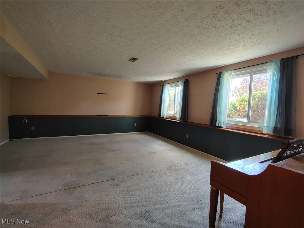 1027 E Smith Road Medina OH 44256