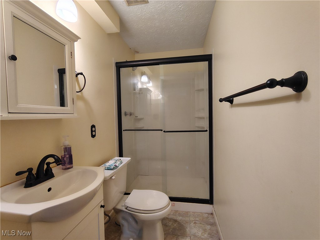 1027 E Smith Road Medina OH 44256