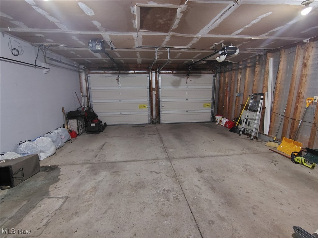 1027 E Smith Road Medina OH 44256