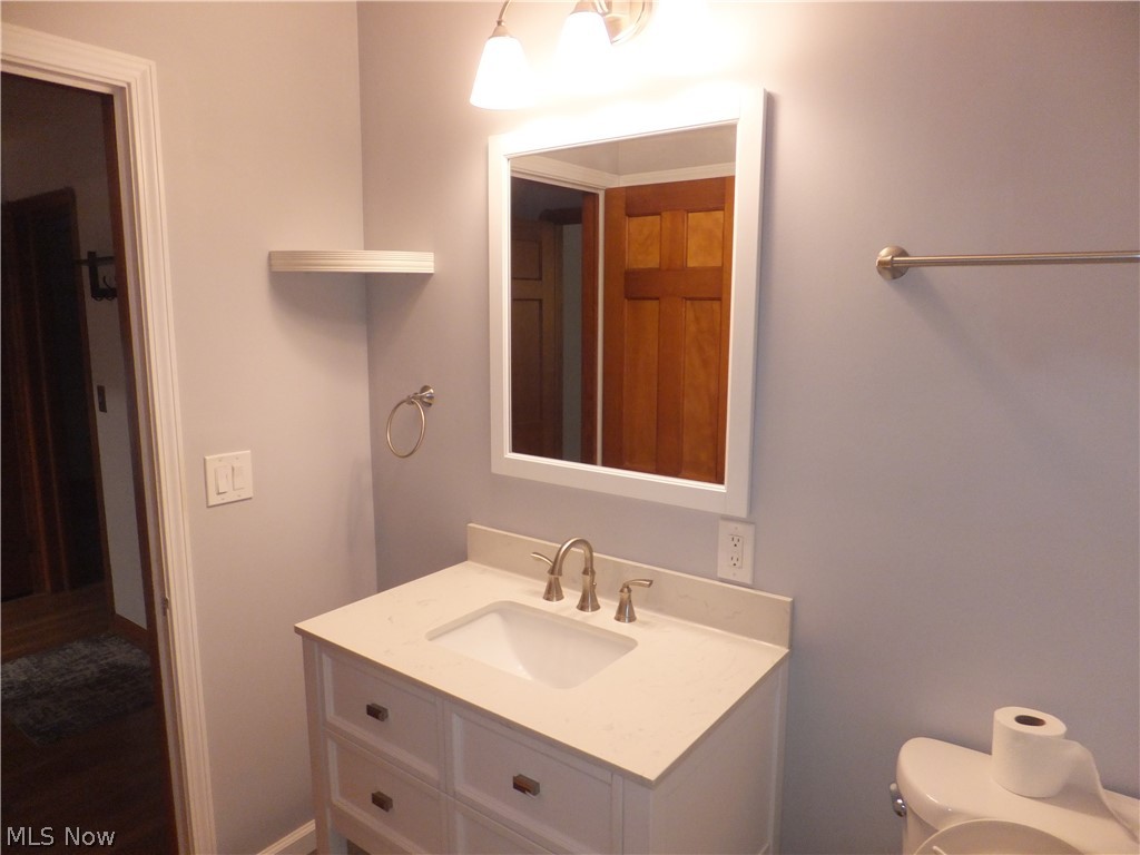 6102 Orchard Grove Avenue Cleveland OH 44144