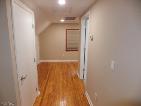 6102 Orchard Grove Avenue Cleveland OH 44144