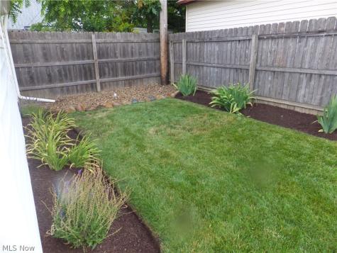 6102 Orchard Grove Avenue Cleveland OH 44144