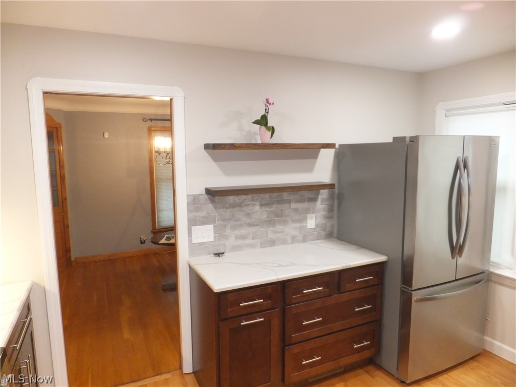 6102 Orchard Grove Avenue Cleveland OH 44144