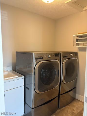 9391 Rockys Court Broadview Heights OH 44147