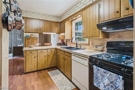 1120 20th Street SW Massillon OH 44647