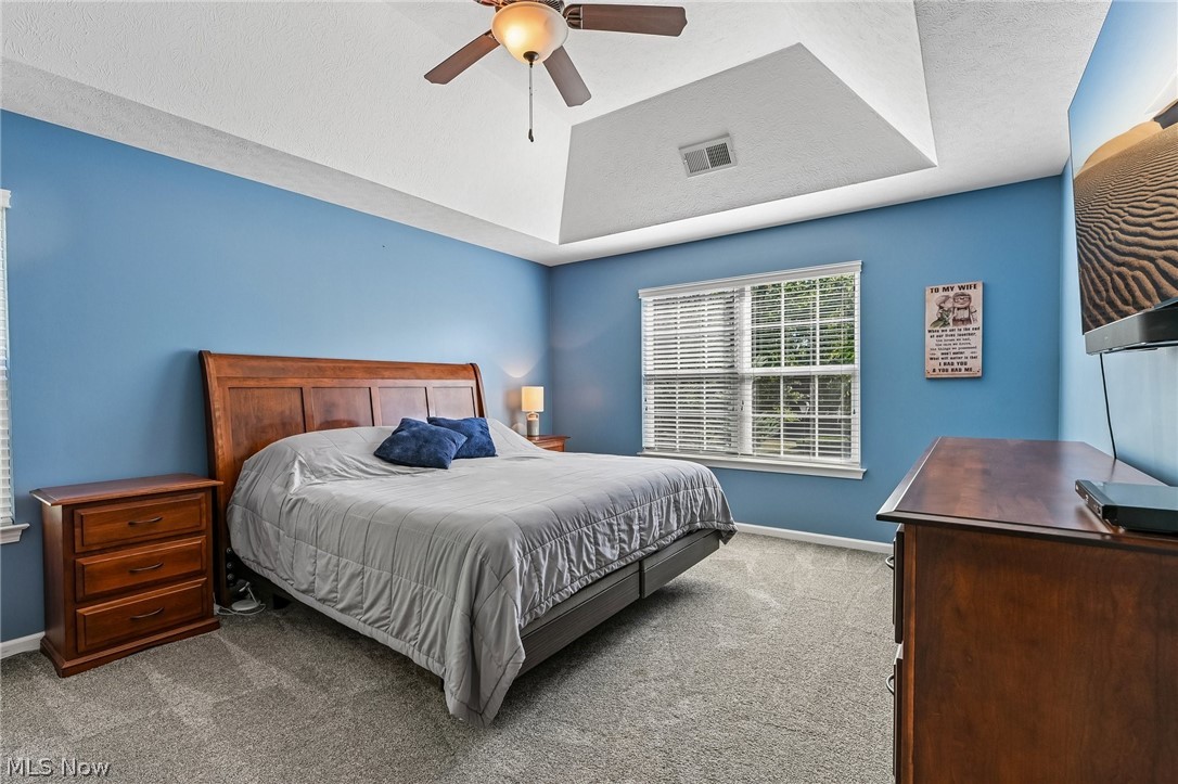 522 Long Cove Avon Lake OH 44012