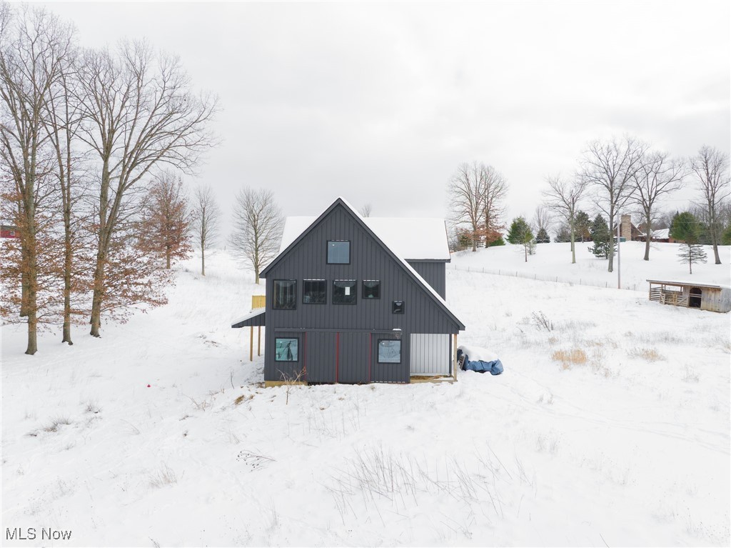 3640 NW Hope Road Magnolia OH 44643