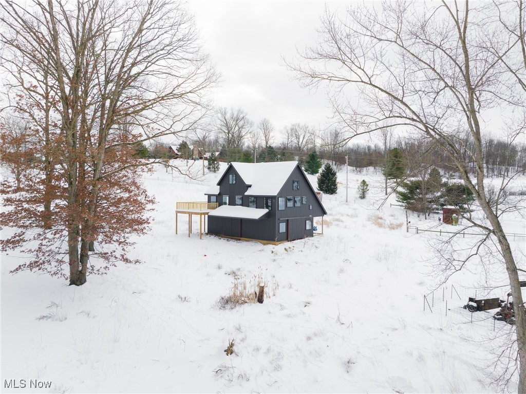 3640 NW Hope Road Magnolia OH 44643