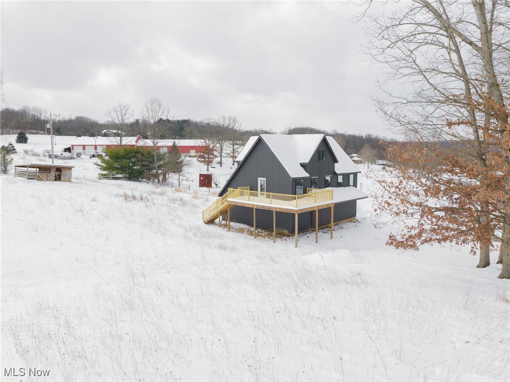 3640 NW Hope Road Magnolia OH 44643