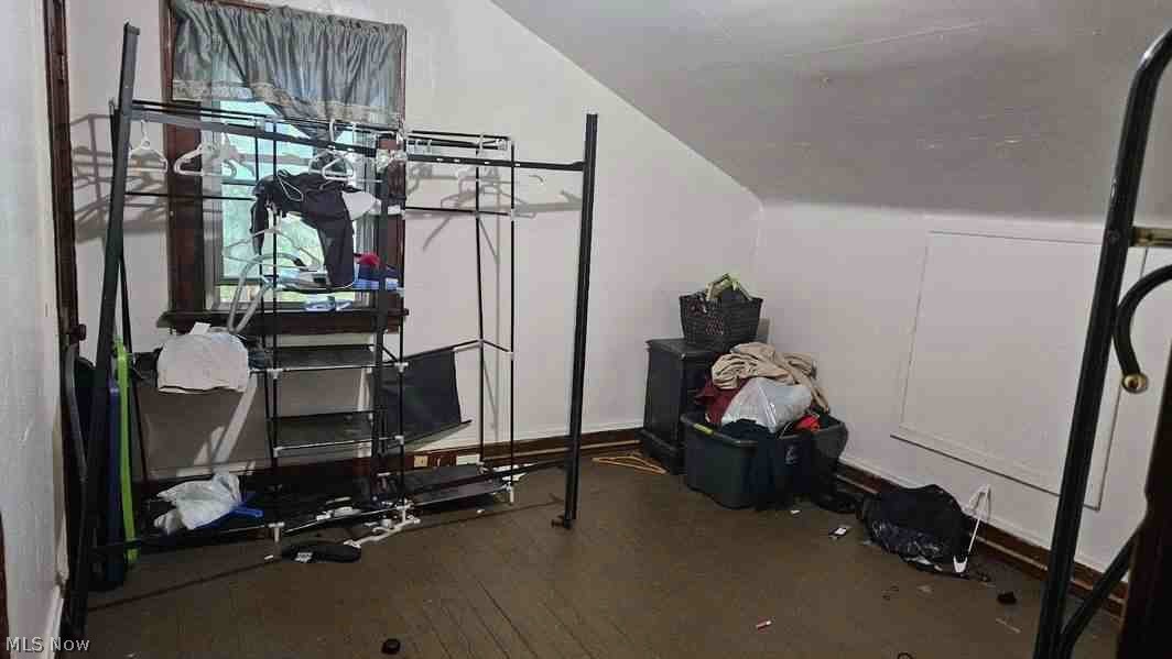 702 W Thornton Street Akron OH 44307