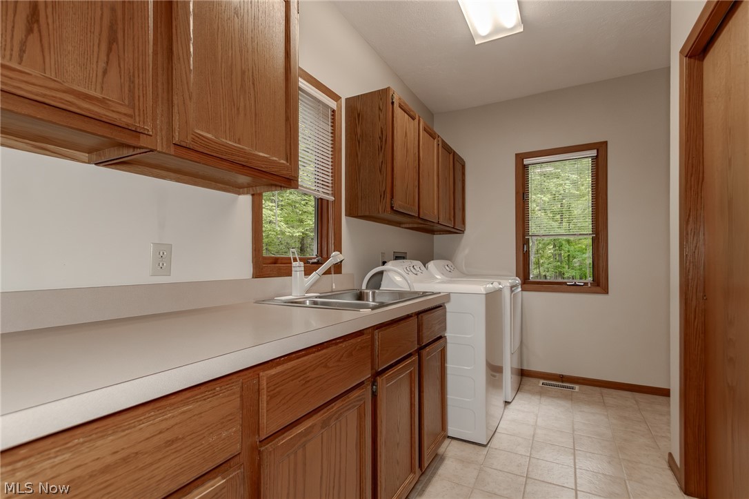 9731 Riverwood Lane Auburn OH 44023