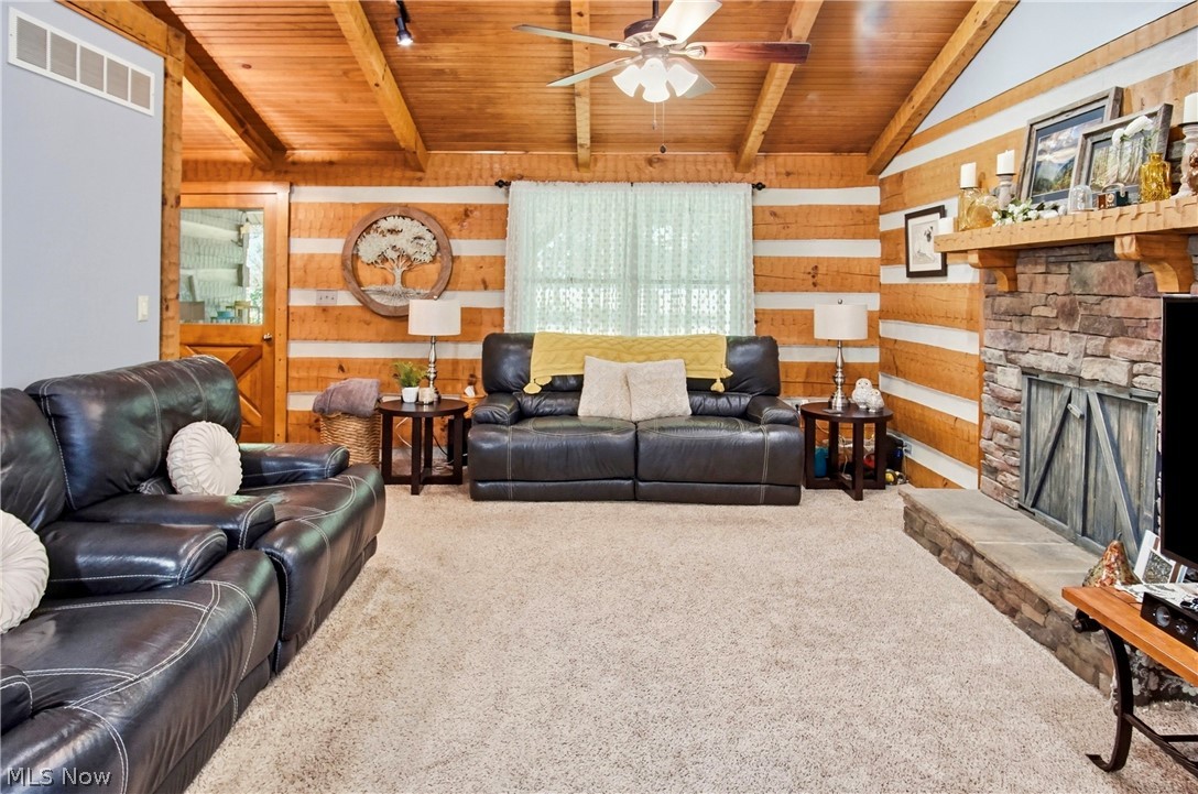 2630 Red Fox Duncan Falls OH 43734