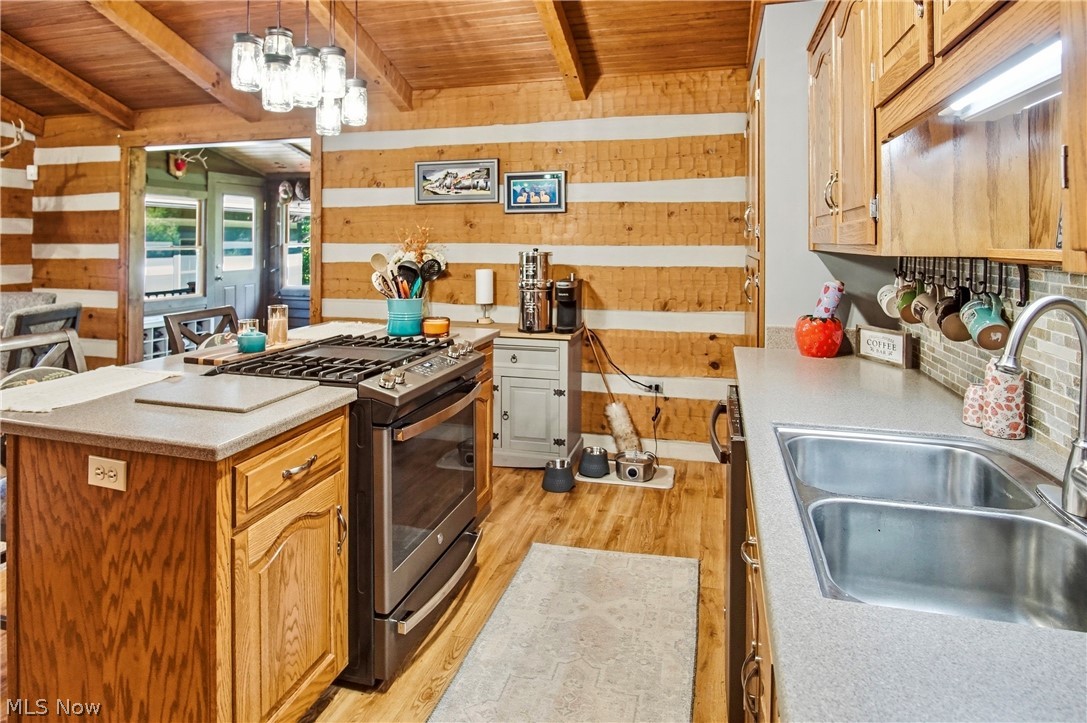 2630 Red Fox Duncan Falls OH 43734