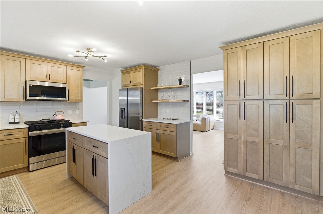 6344 Gale Drive Seven Hills OH 44131