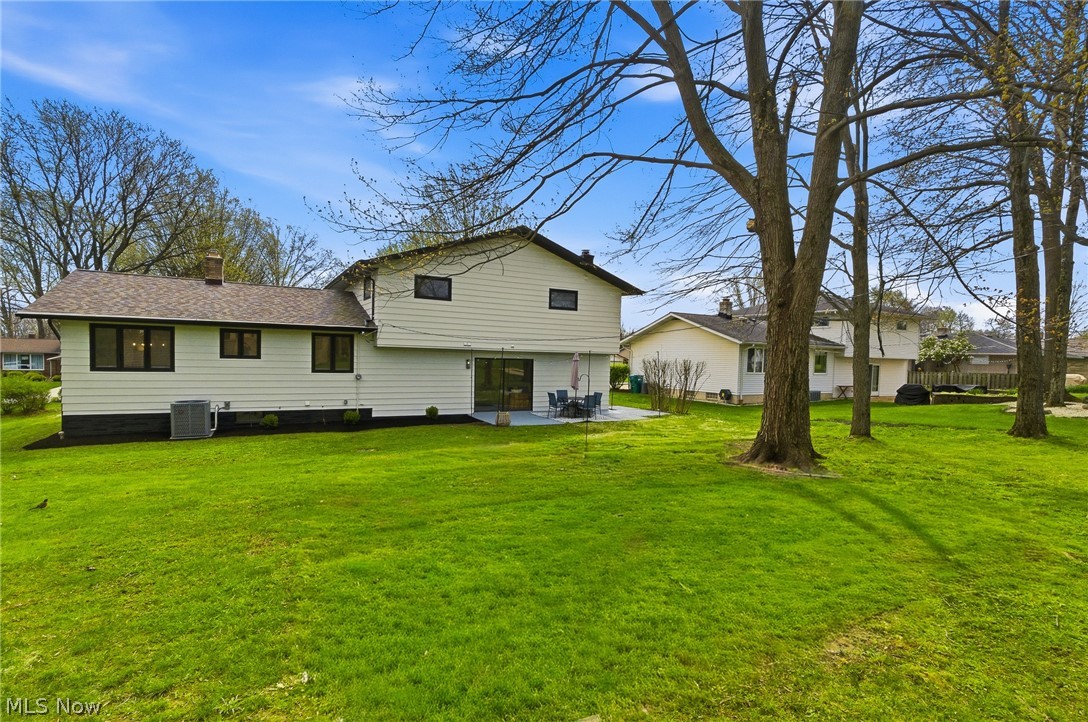 6344 Gale Drive Seven Hills OH 44131