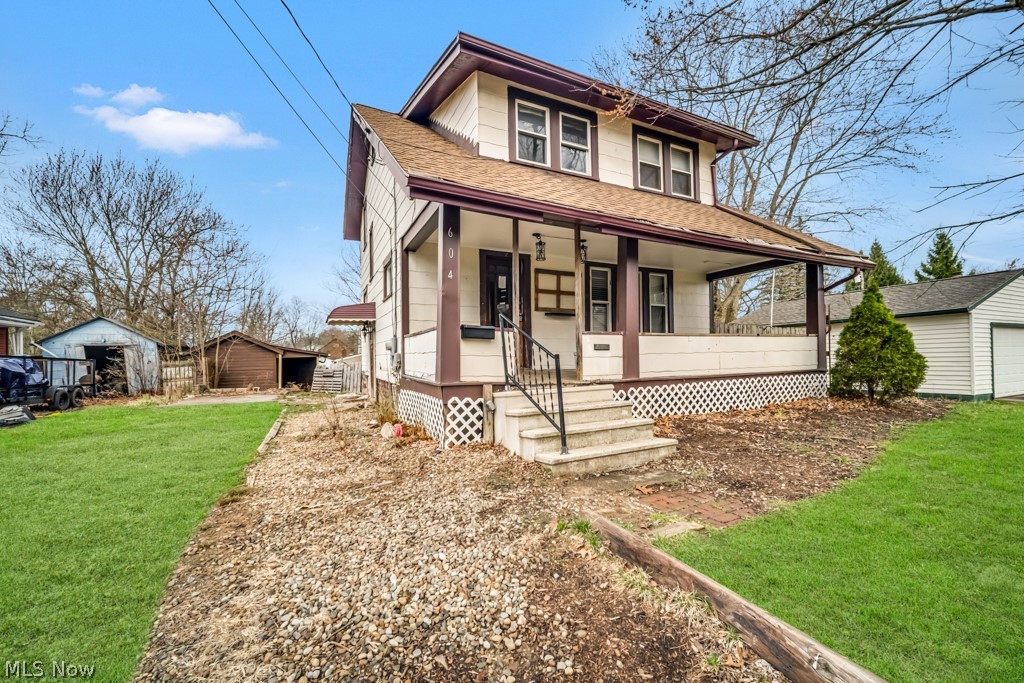 604 Walton Street Ravenna OH 44266