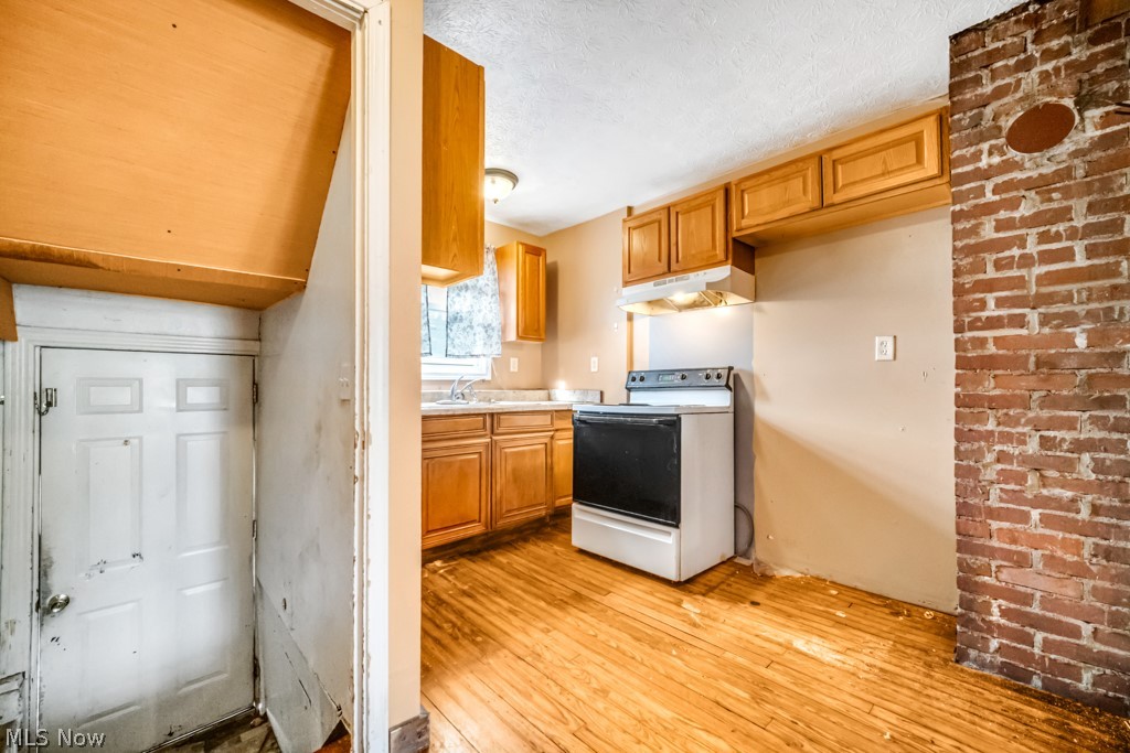 604 Walton Street Ravenna OH 44266