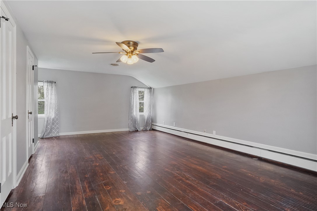 5433 Fleetwood Avenue NW Canton OH 44718