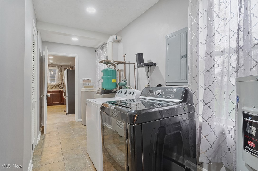 5433 Fleetwood Avenue NW Canton OH 44718