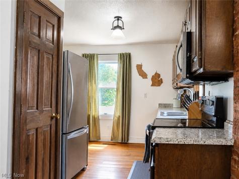 9942 Wooster Pike Road Seville OH 44273