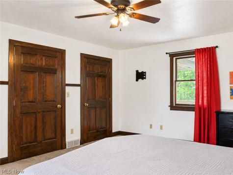 9942 Wooster Pike Road Seville OH 44273