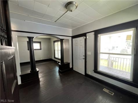 7428 Ottawa Road Cleveland OH 44105