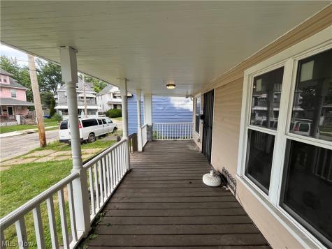 7428 Ottawa Road Cleveland OH 44105
