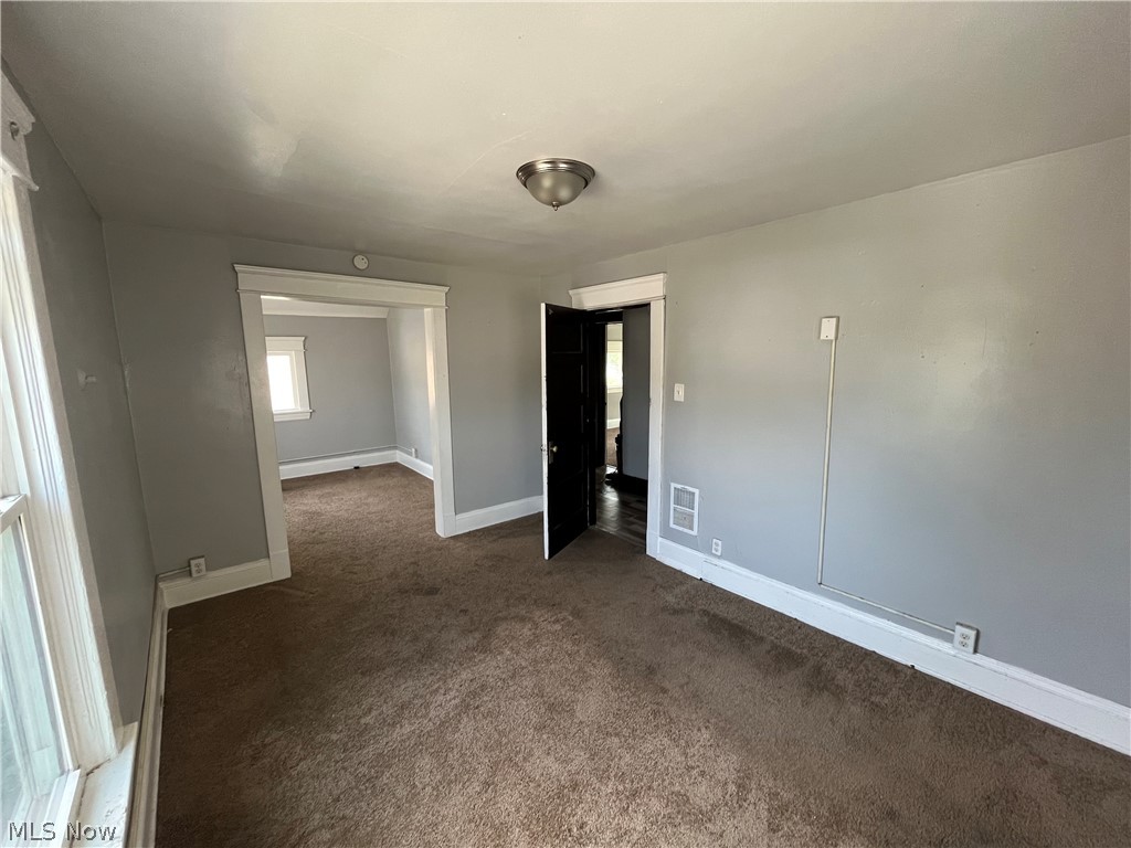 7428 Ottawa Road Cleveland OH 44105