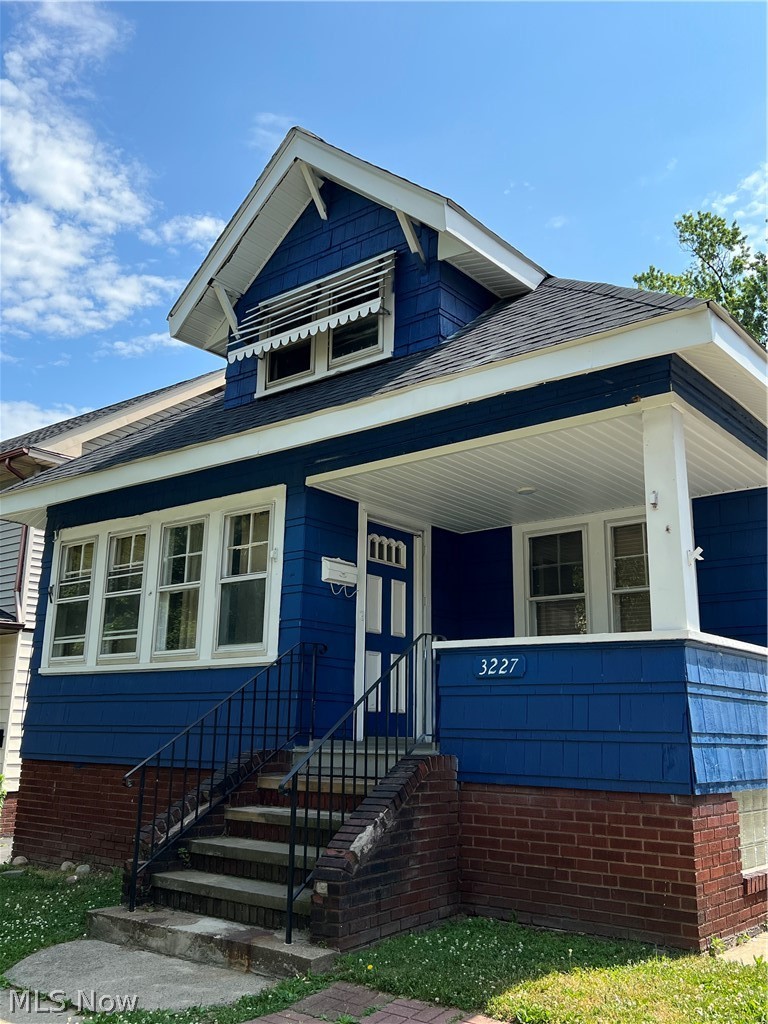3227 W 114th Street Cleveland OH 44111