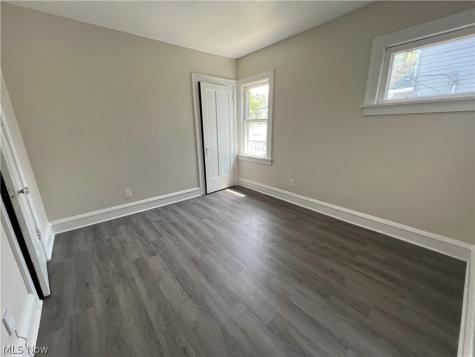 3227 W 114th Street Cleveland OH 44111