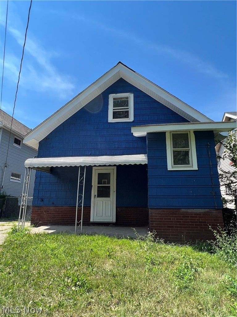 3227 W 114th Street Cleveland OH 44111