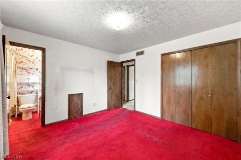 3197 Greenbrier Drive Norton OH 44203