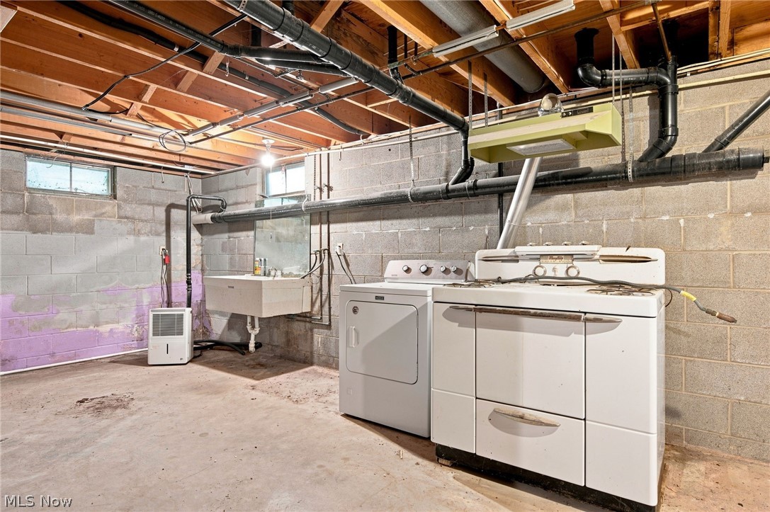 3197 Greenbrier Drive Norton OH 44203