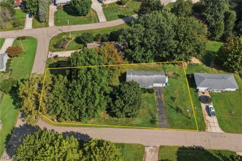 3197 Greenbrier Drive Norton OH 44203