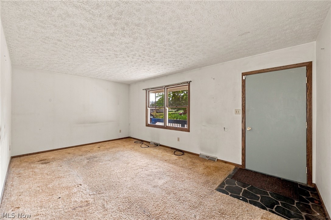 3197 Greenbrier Drive Norton OH 44203