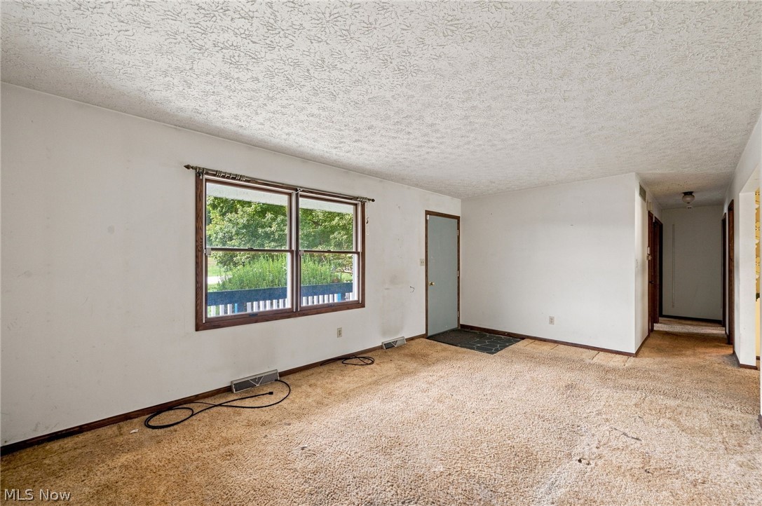 3197 Greenbrier Drive Norton OH 44203