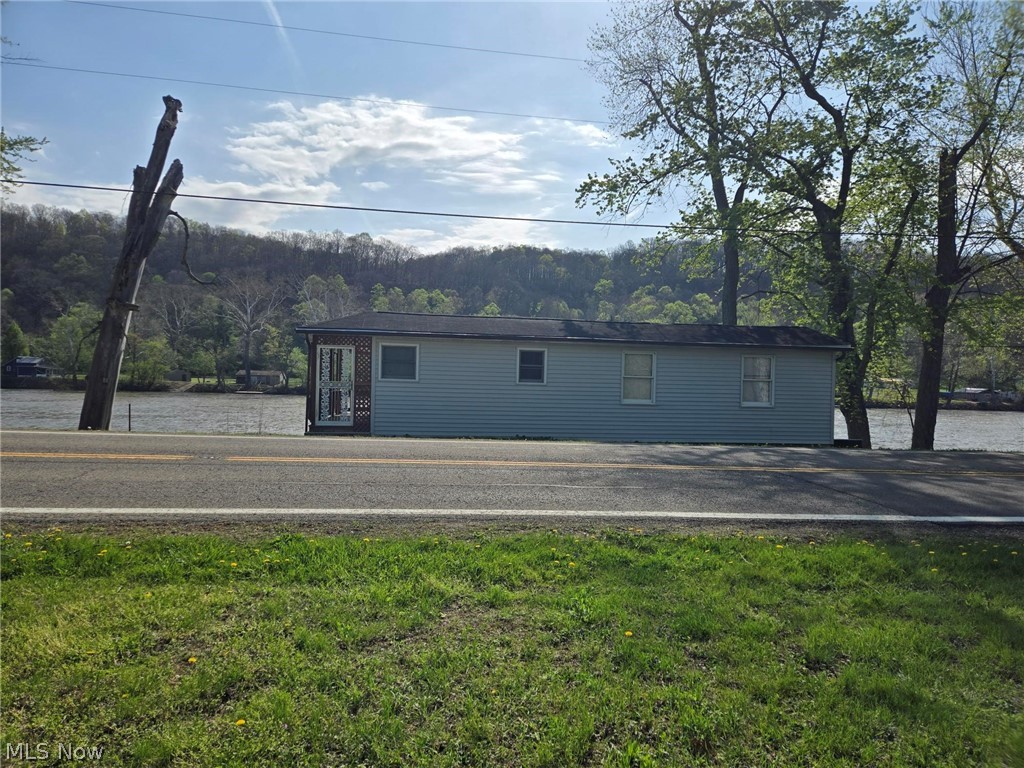 6341 N State Route 669 NW Mcconnelsville OH 43756